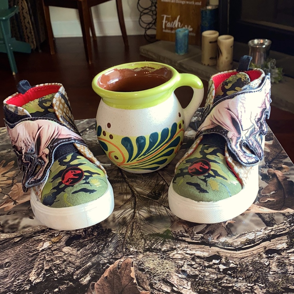 🪅🎊🎉 2 for 10 Special Bundle - Jurassic Park  Toddler Sneakers - Size 9